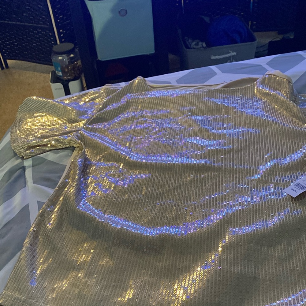 NYC sequin top gold